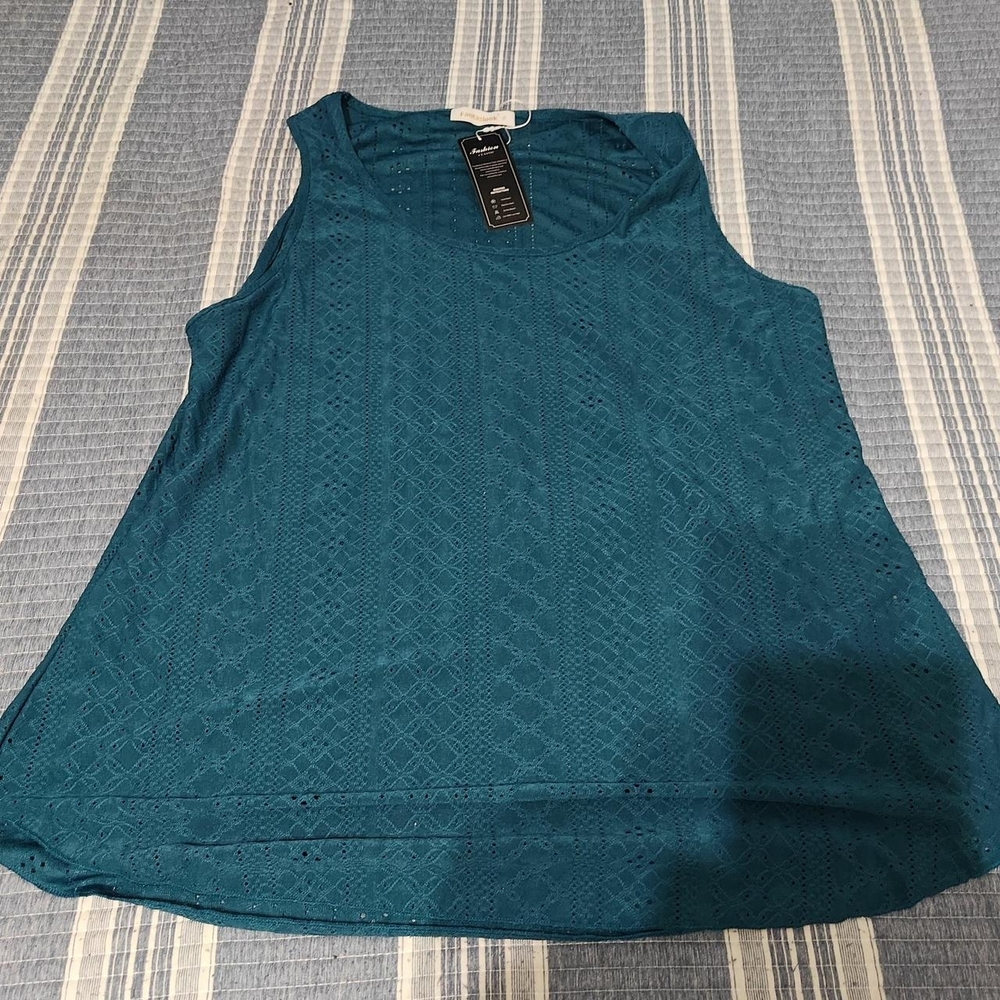 Grane Deep Teal Sleeveless Lace Top - Picture 9 of 9